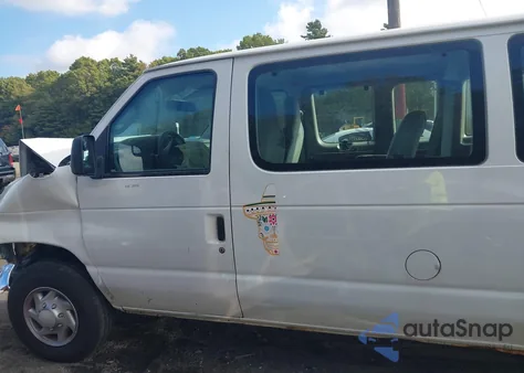 2011 Ford E-350 Super Duty Xlt z USA, uszkodzony, nr VIN 1FBSS3BL0BDA98765